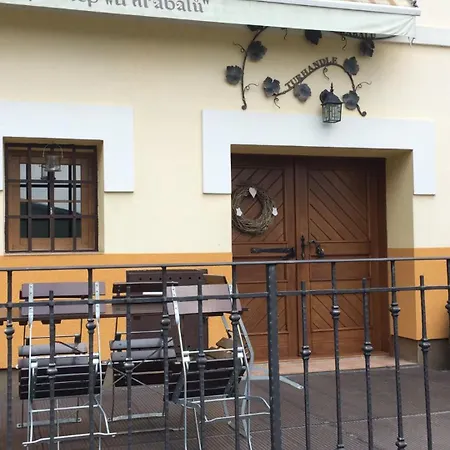 Sklep U Hrabalu Aparthotel