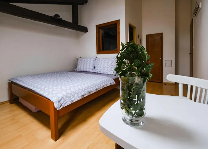 Sklep U Hrabalu Appart hôtel Hustopeče